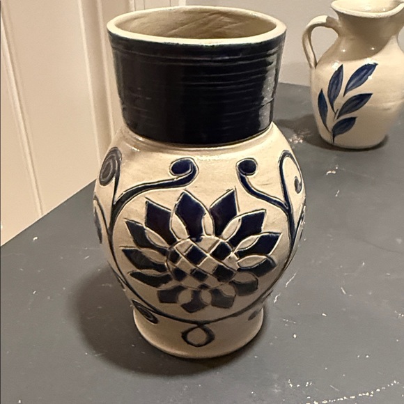 Williamsburg Pottery Other - Handcrafted Williamsburg Pottery Jug w/  Handle - Grey and Cobalt Navy Glaze